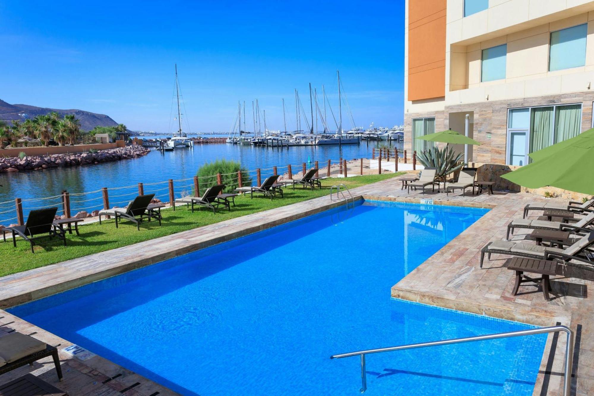 Courtyard By Marriott La Paz Baja California Sur Hotell Eksteriør bilde